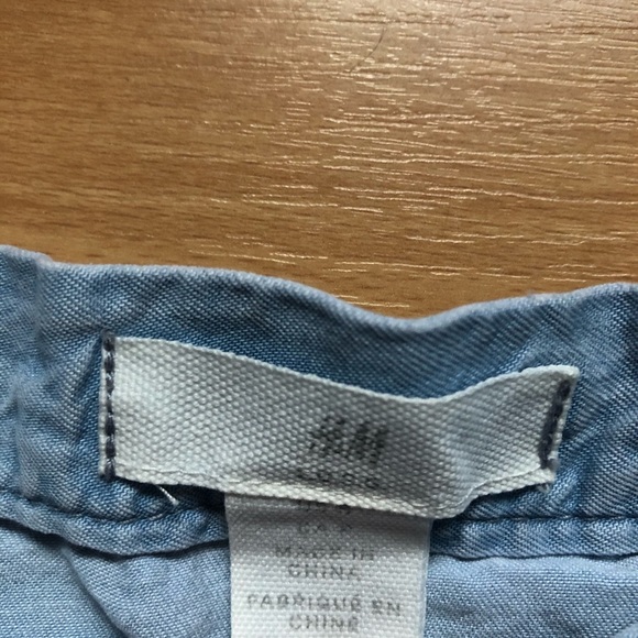 H&M Jean skirt - Picture 2 of 4